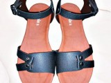 Ladies sandals/slippers