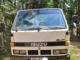 Isuzu ELF 250 1982