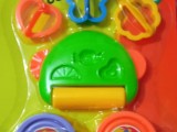 KIDS PLAY DOUGH WITH MOULDS