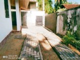 Land and House for sale from Batuwaththa