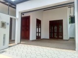 House for sale from Thalawathugoda