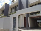Three Storied House for sale from Thalawathugoda