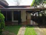 Single story house for sale from Athurugiriya