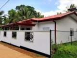 House for sale from Weliweriya