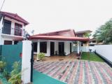 House for sale kadawatha kandy road to 1.4 km