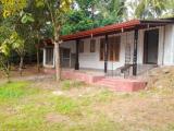 Bandaragama Kidelpitiya land with old house for sale very soon