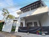 BRAND NEW MODERN HOUSE FOR QUICK SALE
