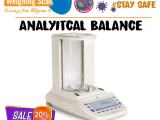 Electric digital analytical balance scale for chemistry lab